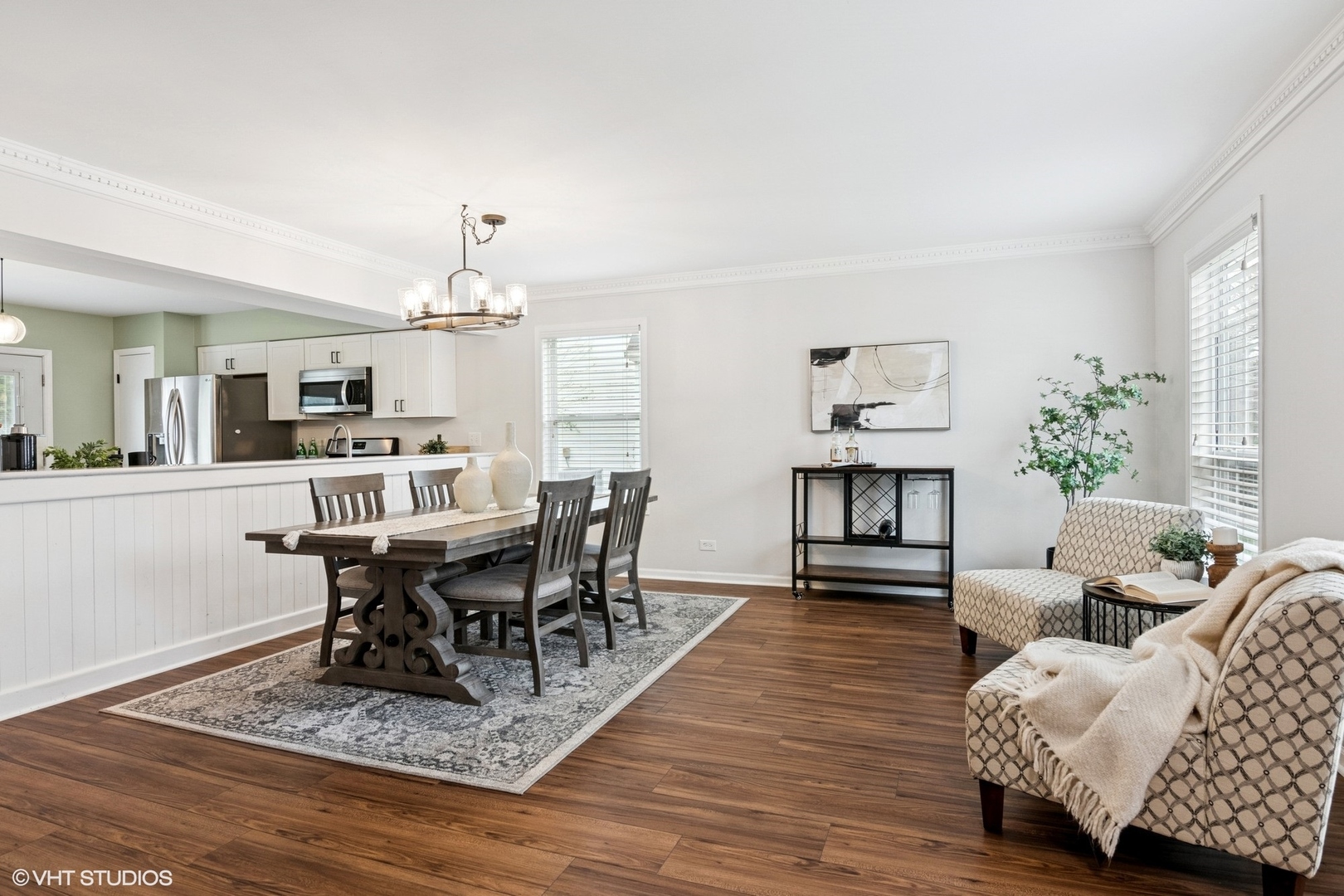 2421 Deerfield Drive Aurora, IL 60506 - Photo 2 of 22 a living room with furniture a dining table and kitchen view
