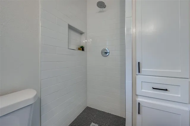 $430,000 | 3406 Springwood Lane, Dallas, TX 75233