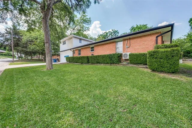 $430,000 | 3406 Springwood Lane, Dallas, TX 75233