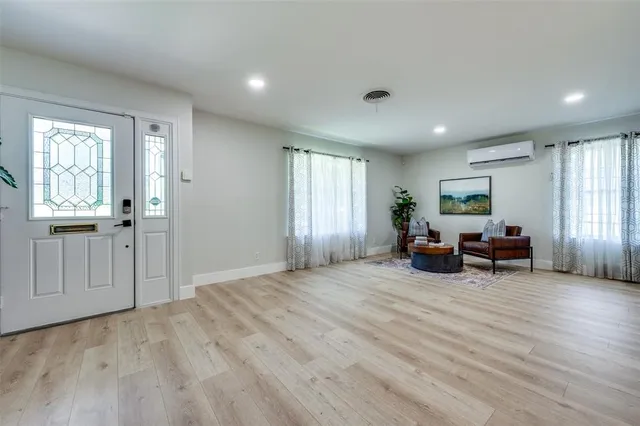 $430,000 | 3406 Springwood Lane, Dallas, TX 75233