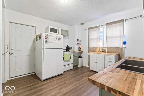 $153,000 | 1815 South M Street, Elwood, IN 46036