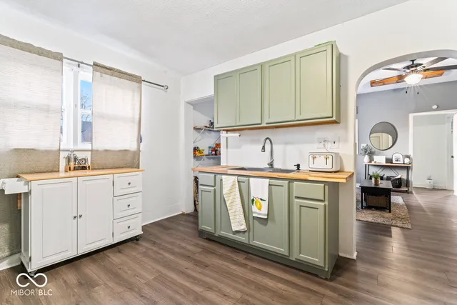 $154,000 | 1815 South M Street, Elwood, IN 46036