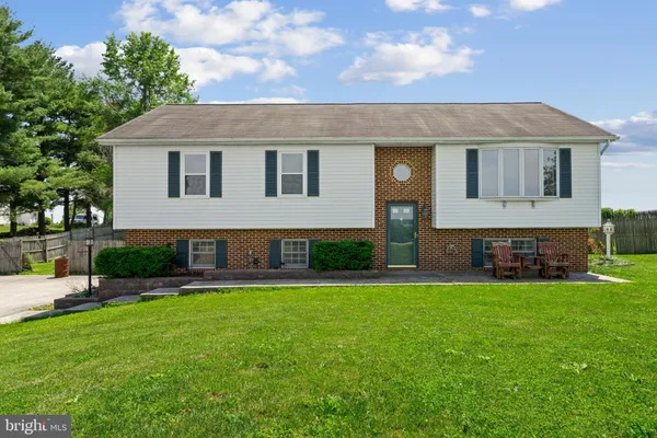 $375,000 | 6442 Walker Road, Stewartstown, PA 17363