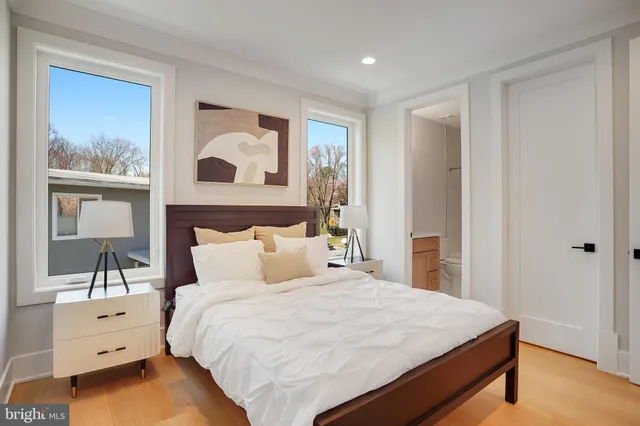 a view of room with air conditioner and window