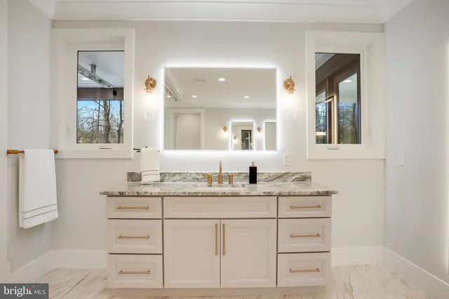 $1,998,000 | 4403 Andes Drive, Fairfax, VA 22030