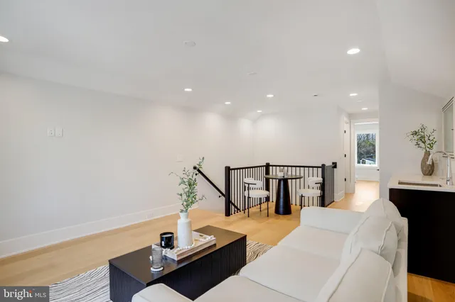 $1,998,000 | 4403 Andes Drive, Fairfax, VA 22030