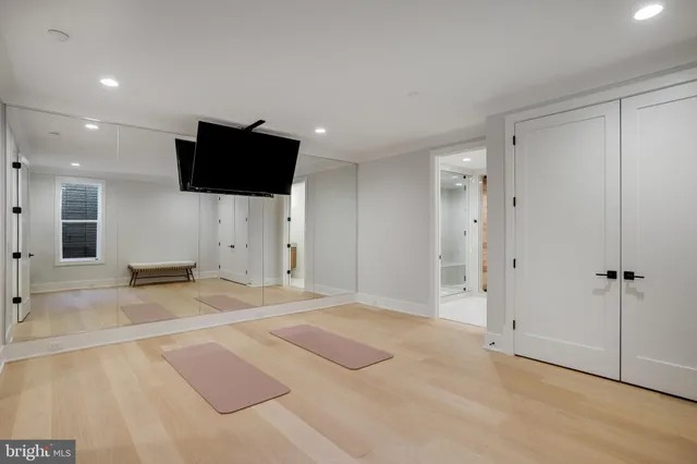 $1,998,000 | 4403 Andes Drive, Fairfax, VA 22030