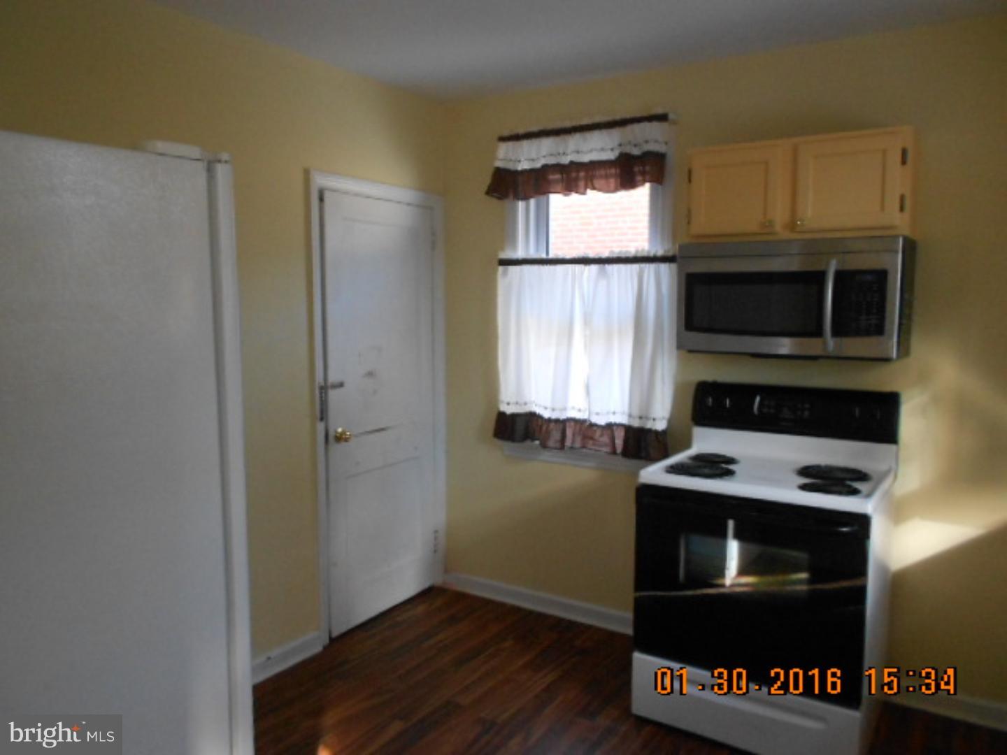 404 Eastman Road Wilmington, DE 19803 - Photo 8 of 18 Kitchen