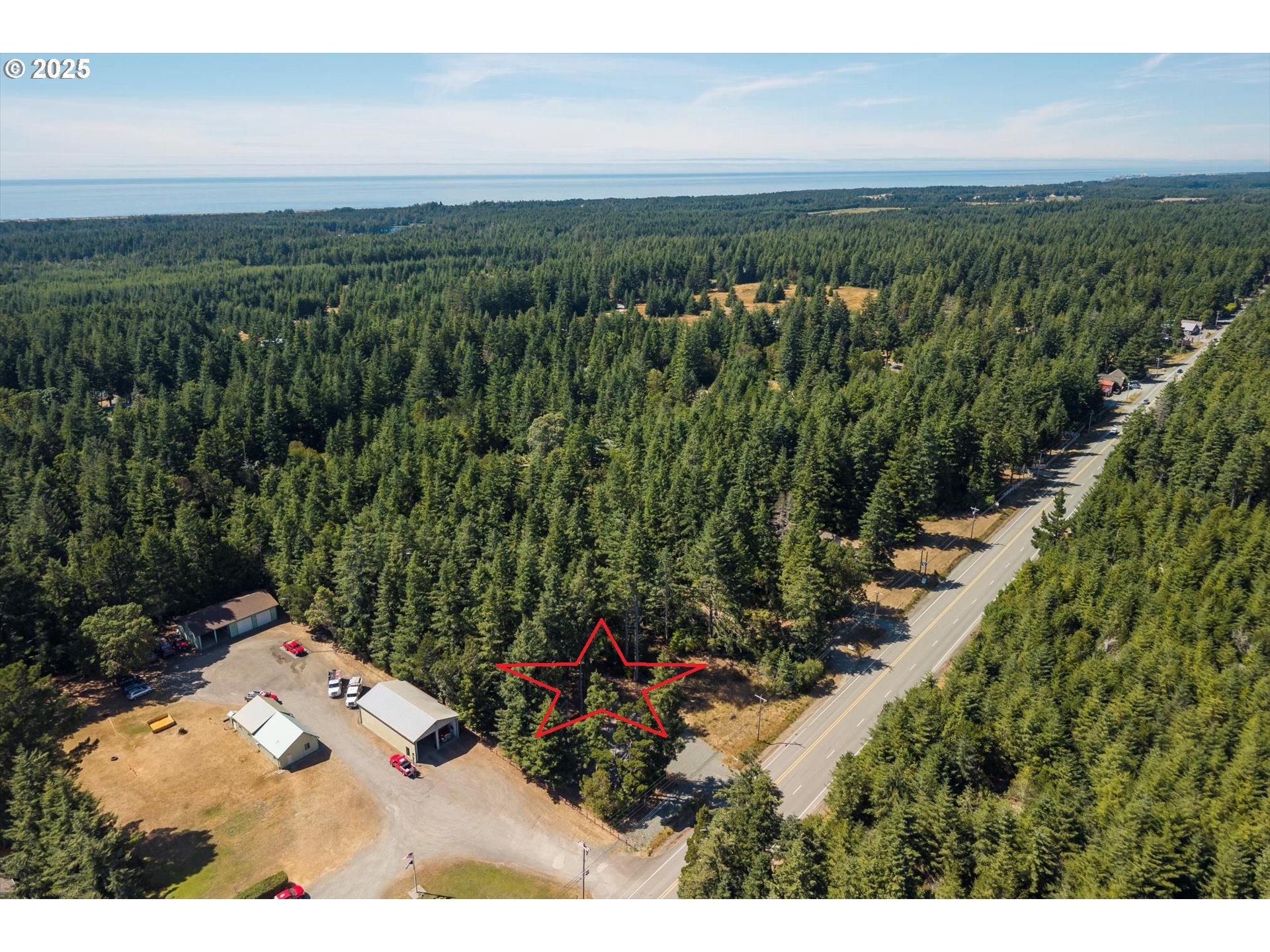 46963 Highway 101 Bandon, OR 97411 - Photo 12 of 21