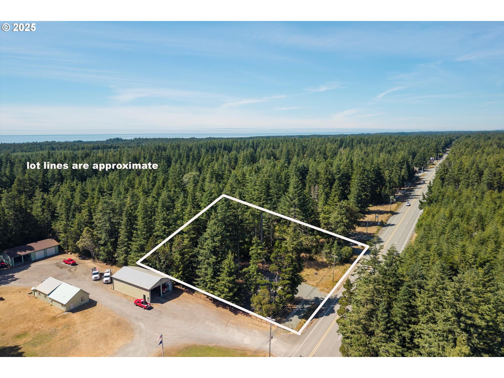 46963 Highway 101 Bandon, OR 97411 - Photo 8 of 21