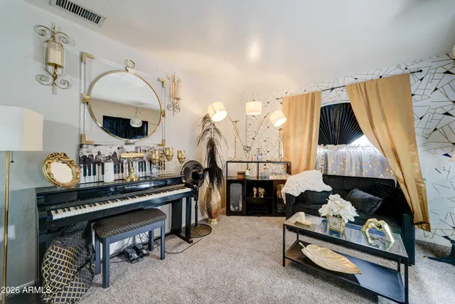 $2,695 | 2744 South Raven, Mesa, AZ 85209