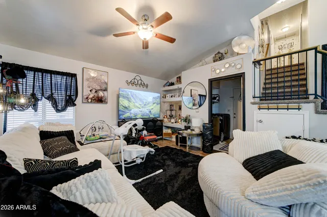 $2,695 | 2744 South Raven, Mesa, AZ 85209