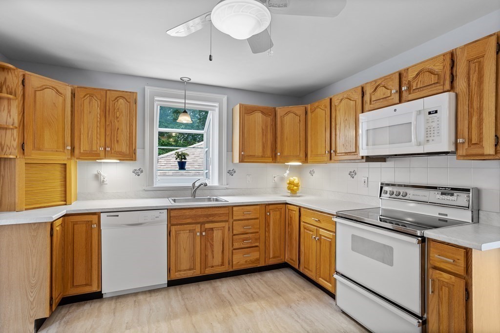78 North Road Bedford, MA 01730 - Photo 7 of 34 Gallery Image 7