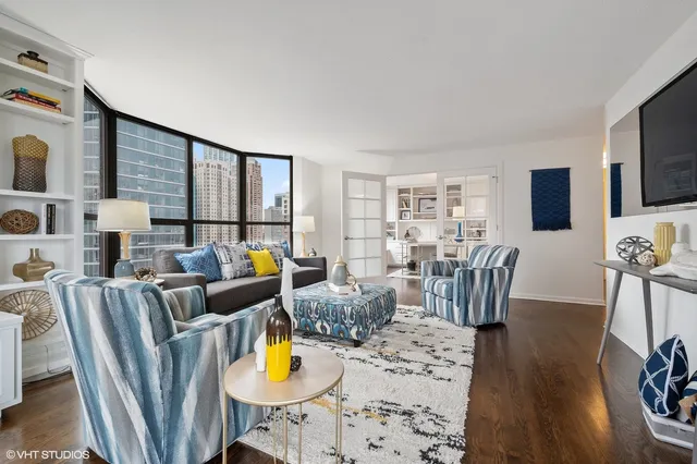 $3,400 | 901 South Plymouth Court, Unit 1703, Chicago, IL 60605