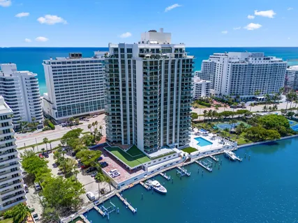 $1,799,000 | 5500 Collins Avenue, Unit 1401, Miami Beach, FL 33140