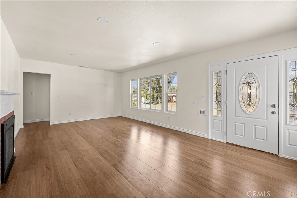 2514 Prospect Avenue Riverside, CA 92507 - Photo 6 of 38