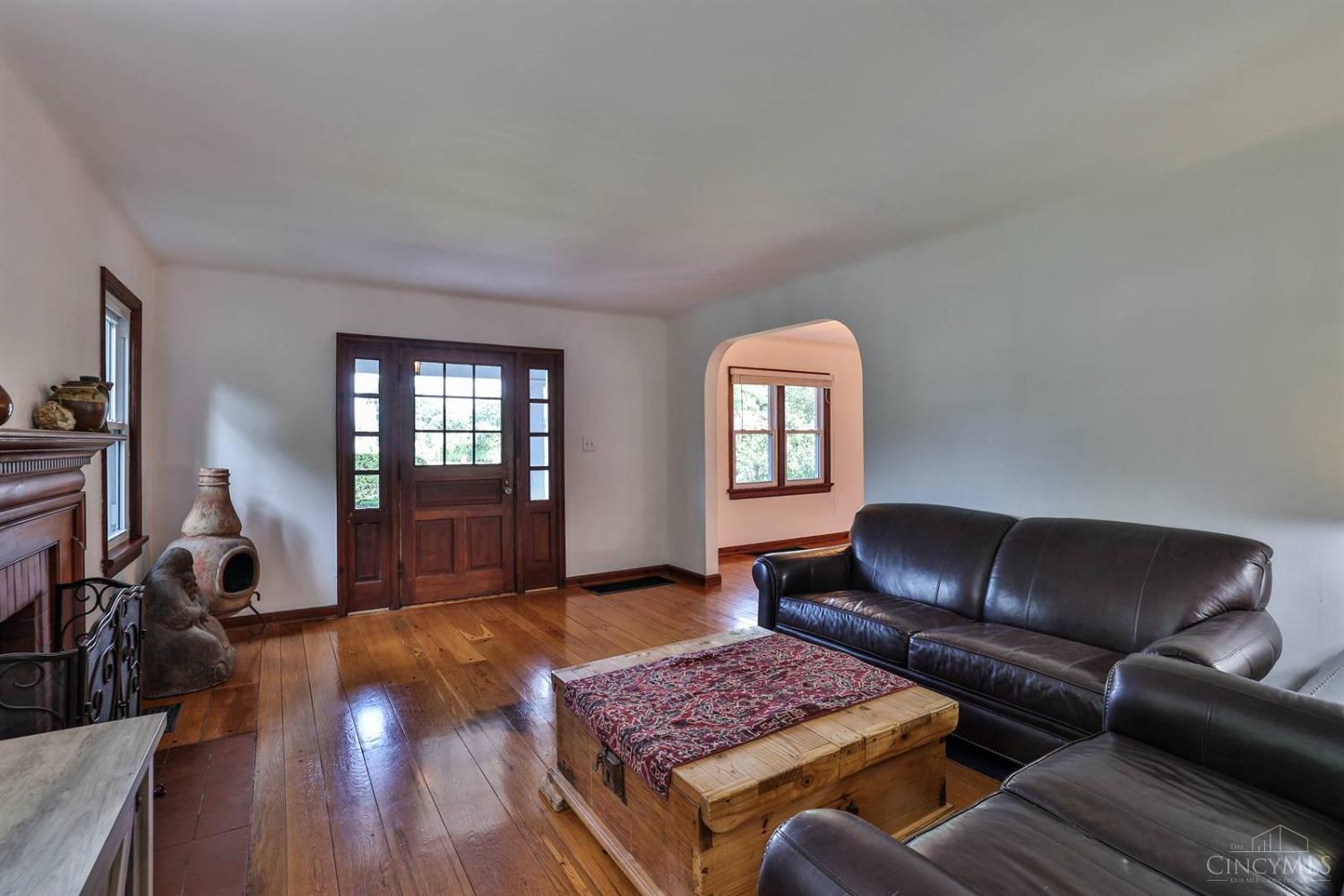 560 Anderson Ferry Road Cincinnati, OH 45238 - Photo 6 of 39