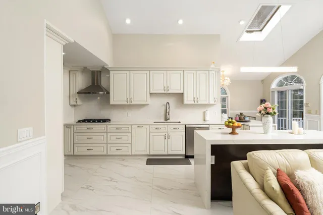 $849,900 | 93 Tudor Drive, Hamilton, NJ 08690