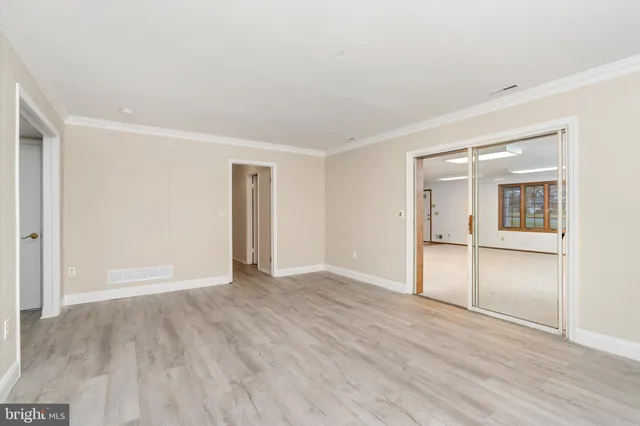 $849,900 | 93 Tudor Drive, Hamilton, NJ 08690