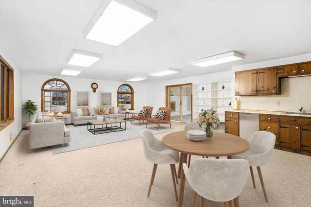 $849,900 | 93 Tudor Drive, Hamilton, NJ 08690