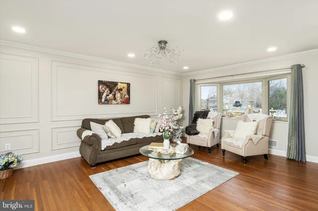 $849,900 | 93 Tudor Drive, Hamilton, NJ 08690