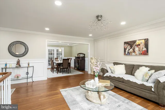 $849,900 | 93 Tudor Drive, Hamilton, NJ 08690