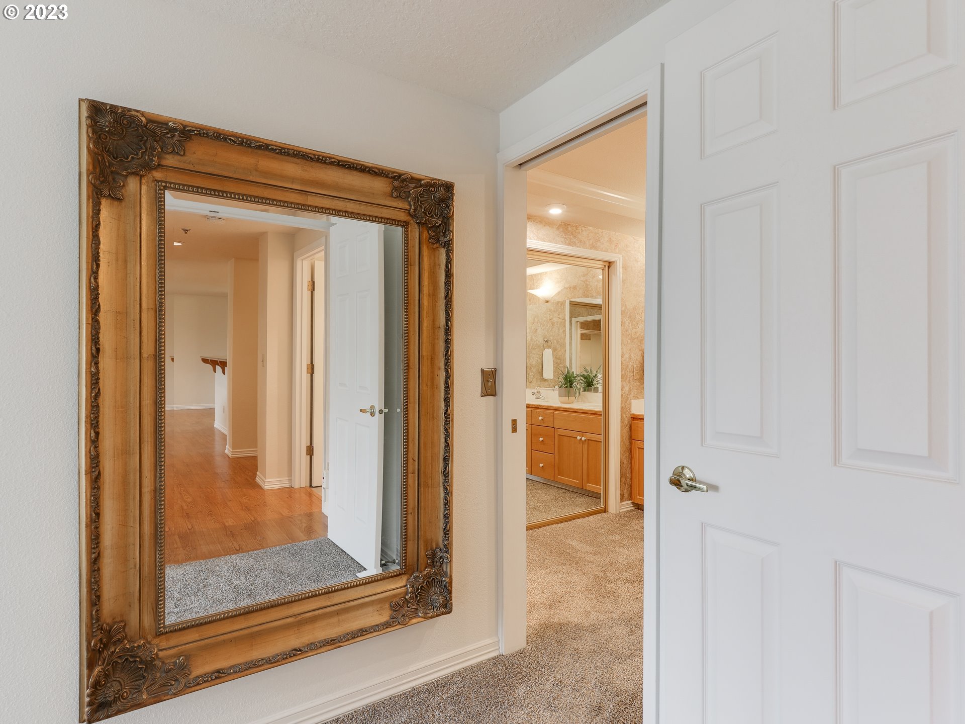 15420 Northeast Knott Street, Unit 19 Portland, OR 97230 - Photo 23 of 29