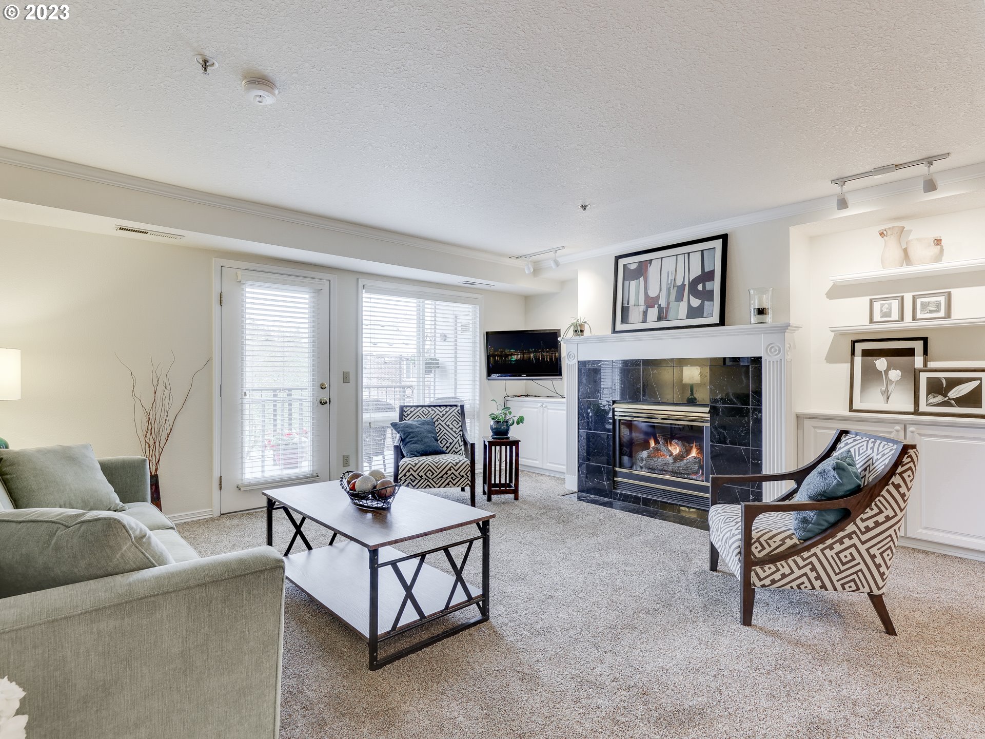 15420 Northeast Knott Street, Unit 19 Portland, OR 97230 - Photo 6 of 29