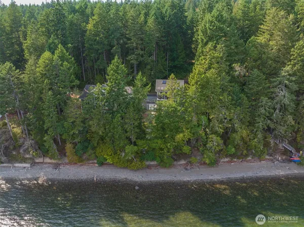 $2,249,000 | 291 Pleasant Harbor Road, Brinnon, WA 98320