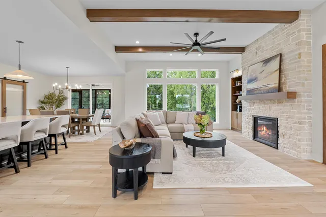 $944,900 | 1385 Eastwind Lane, Fond du Lac, WI 54937