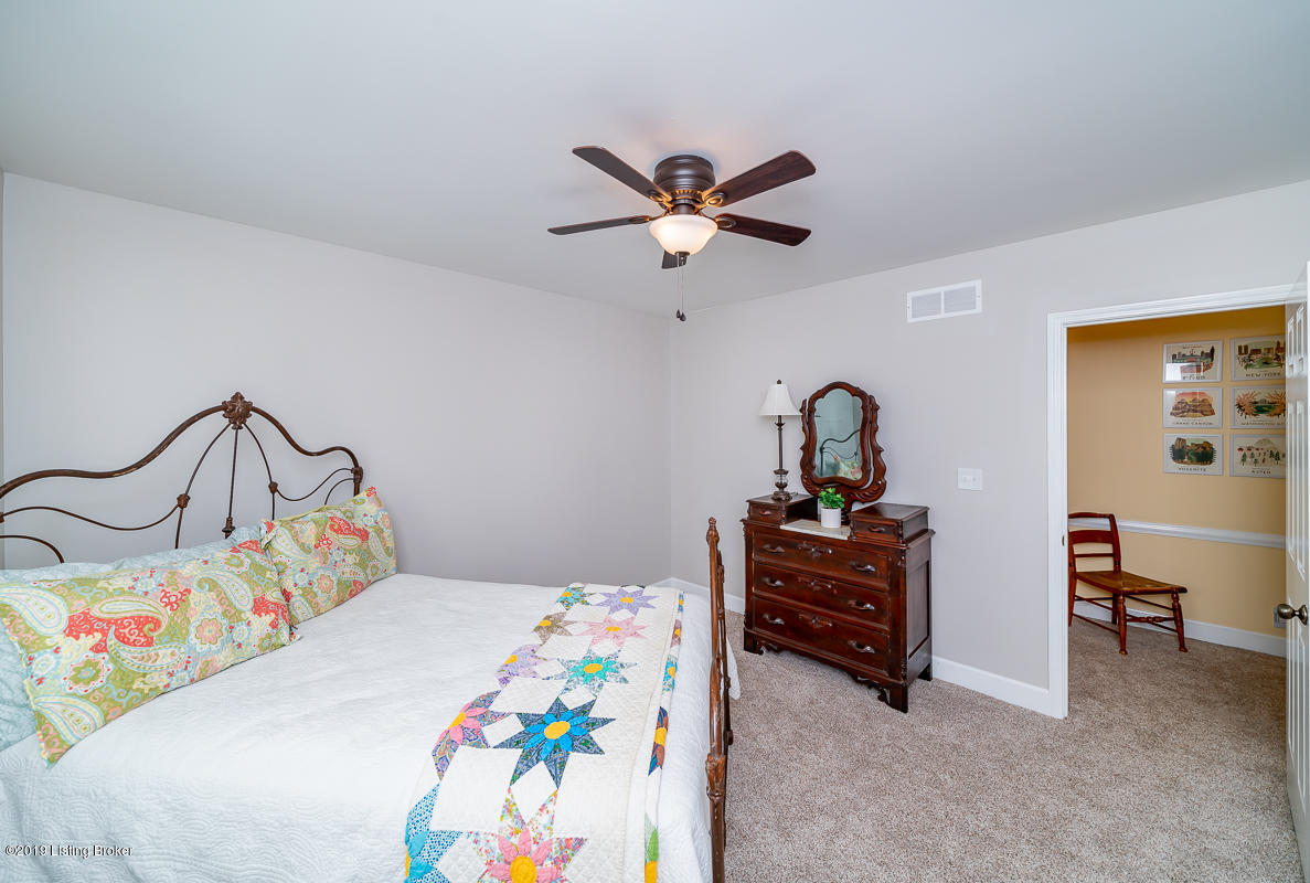 5704 Timber Ridge Drive Prospect, KY 40059 - Photo 24 of 43 Bedroom #2