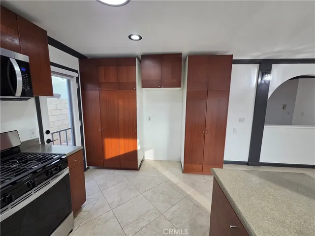 $4,500 | 16732 Busby Lane, Huntington Beach, CA 92647