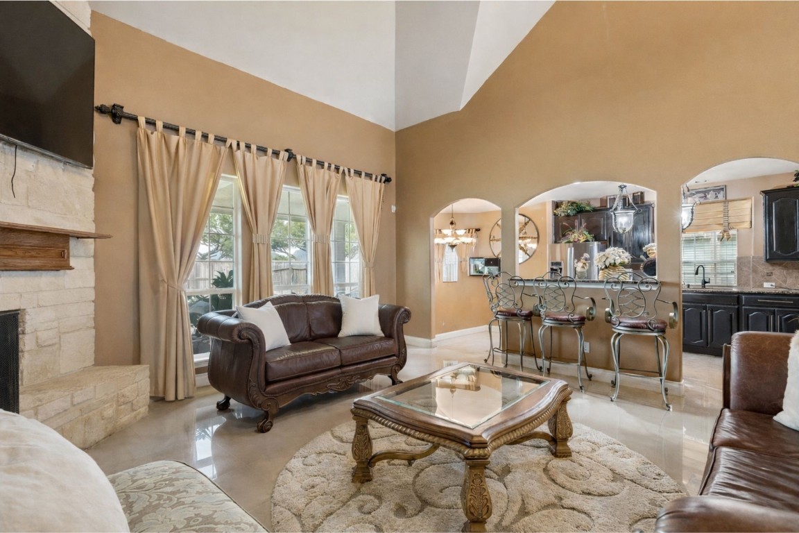 8211 Paddle Rock Lane Rosenberg, TX 77469 - Photo 6 of 24 a living room with furniture and a large window