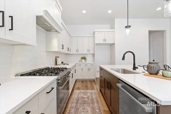$399,880 | 720 South Calhoun Place, Star, ID 83669