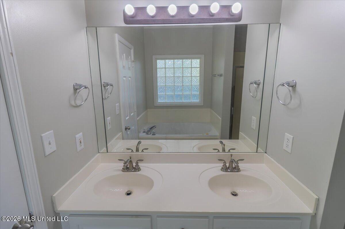220 Moss Valley Circle Brandon, MS 39042 - Photo 18 of 26 06-220 Moss Valley-23