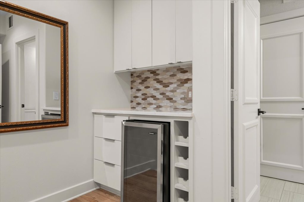 1529 Barton Springs Road, Unit 27 Austin, TX 78704 - Photo 14 of 40