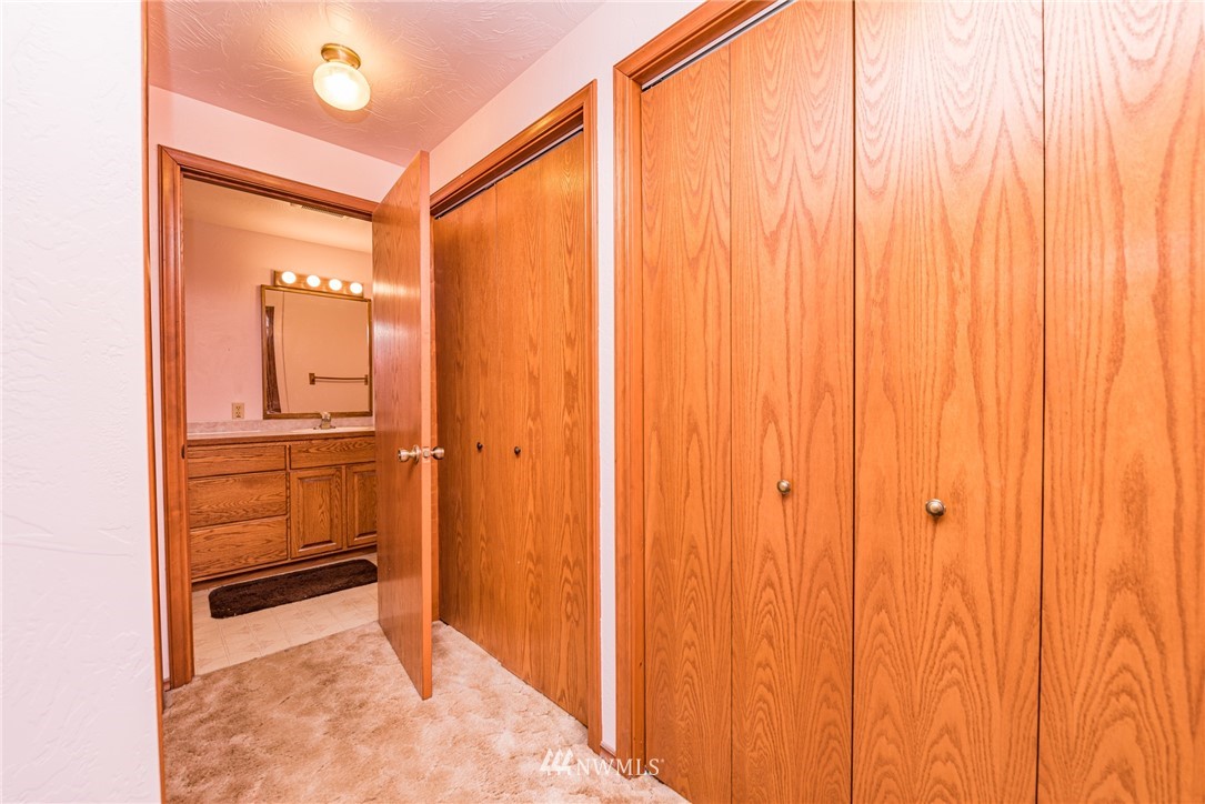 5200 South Old Mill Road Port Angeles, WA 98362 - Photo 19 of 40 Gallery Image 19