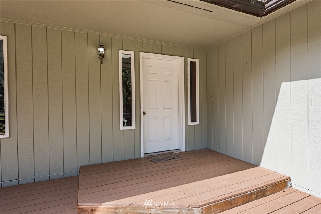 5200 South Old Mill Road Port Angeles, WA 98362 - Photo 3 of 40 Gallery Image 3