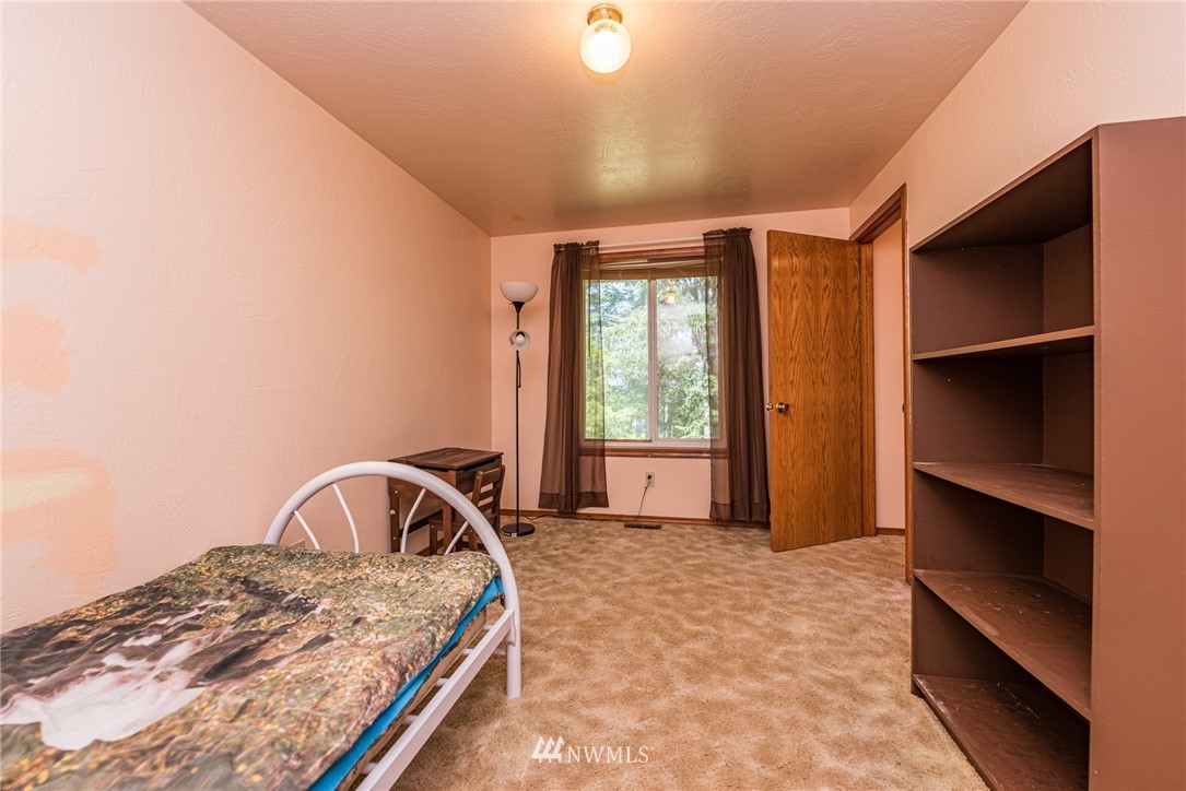5200 South Old Mill Road Port Angeles, WA 98362 - Photo 23 of 40 Gallery Image 23