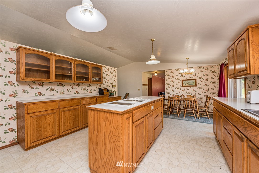 5200 South Old Mill Road Port Angeles, WA 98362 - Photo 7 of 40 Gallery Image 7