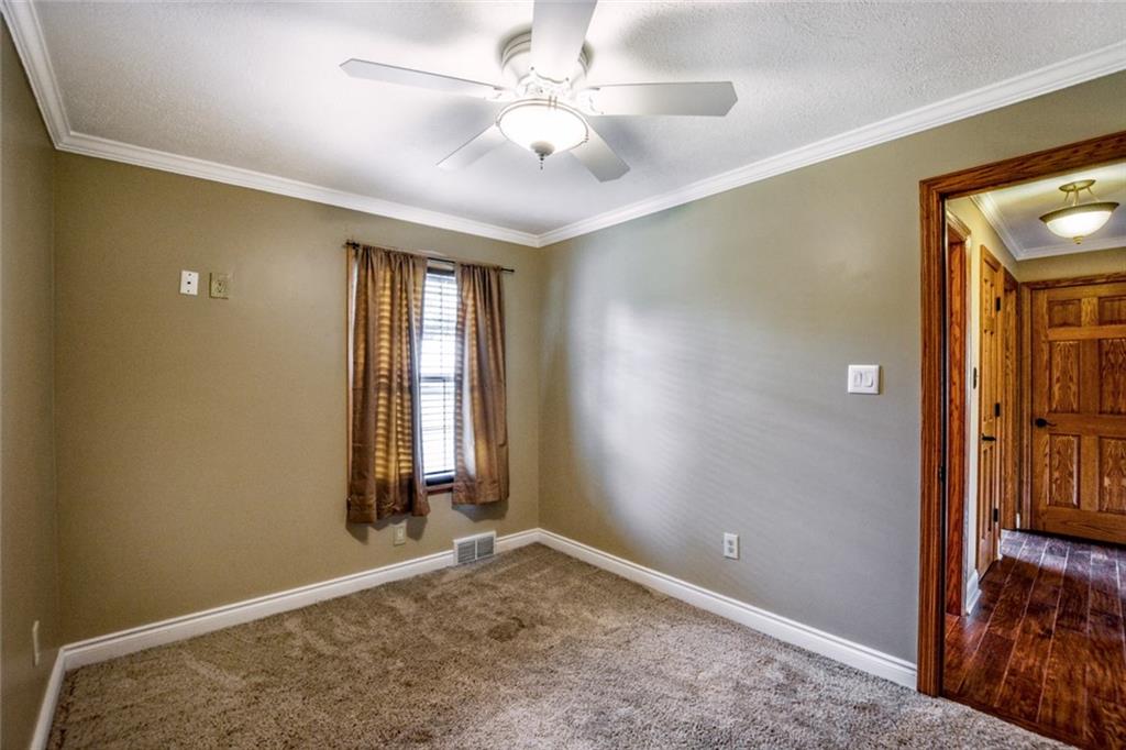 539 Steiner Bridge Road Valencia, PA 16059 - Photo 12 of 25