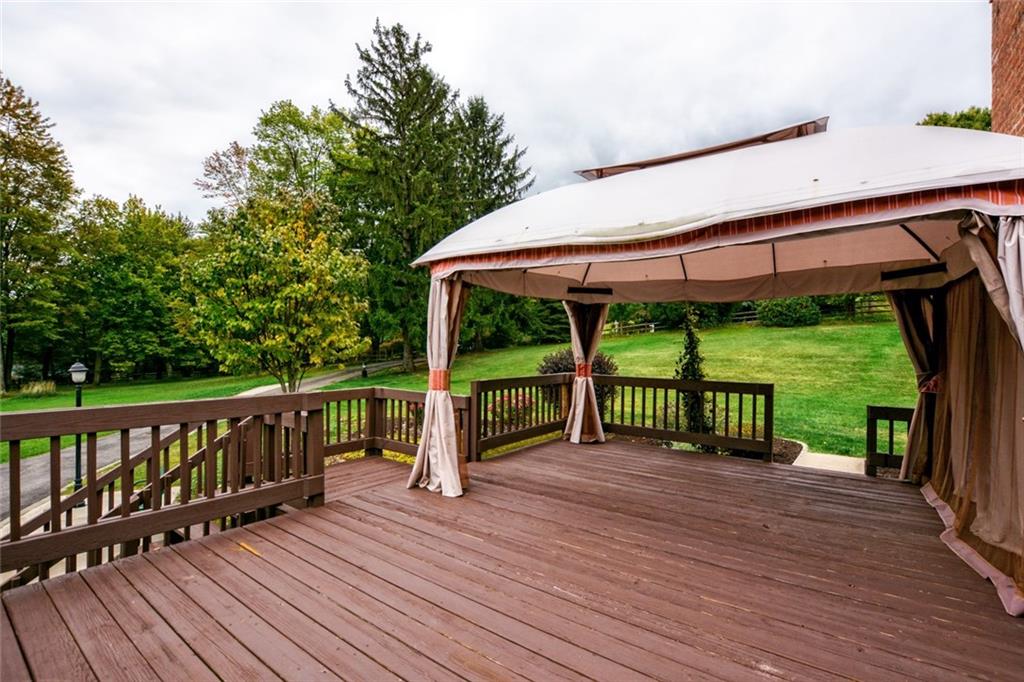 539 Steiner Bridge Road Valencia, PA 16059 - Photo 4 of 25
