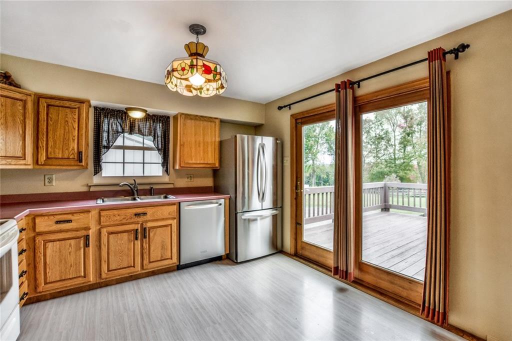 539 Steiner Bridge Road Valencia, PA 16059 - Photo 6 of 25