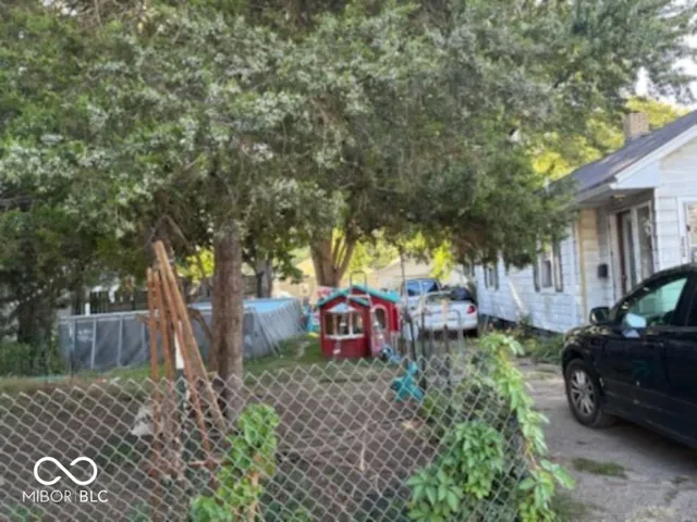 $56,000 | 2809 South 11th 1/2 Street, Terre Haute, IN 47802