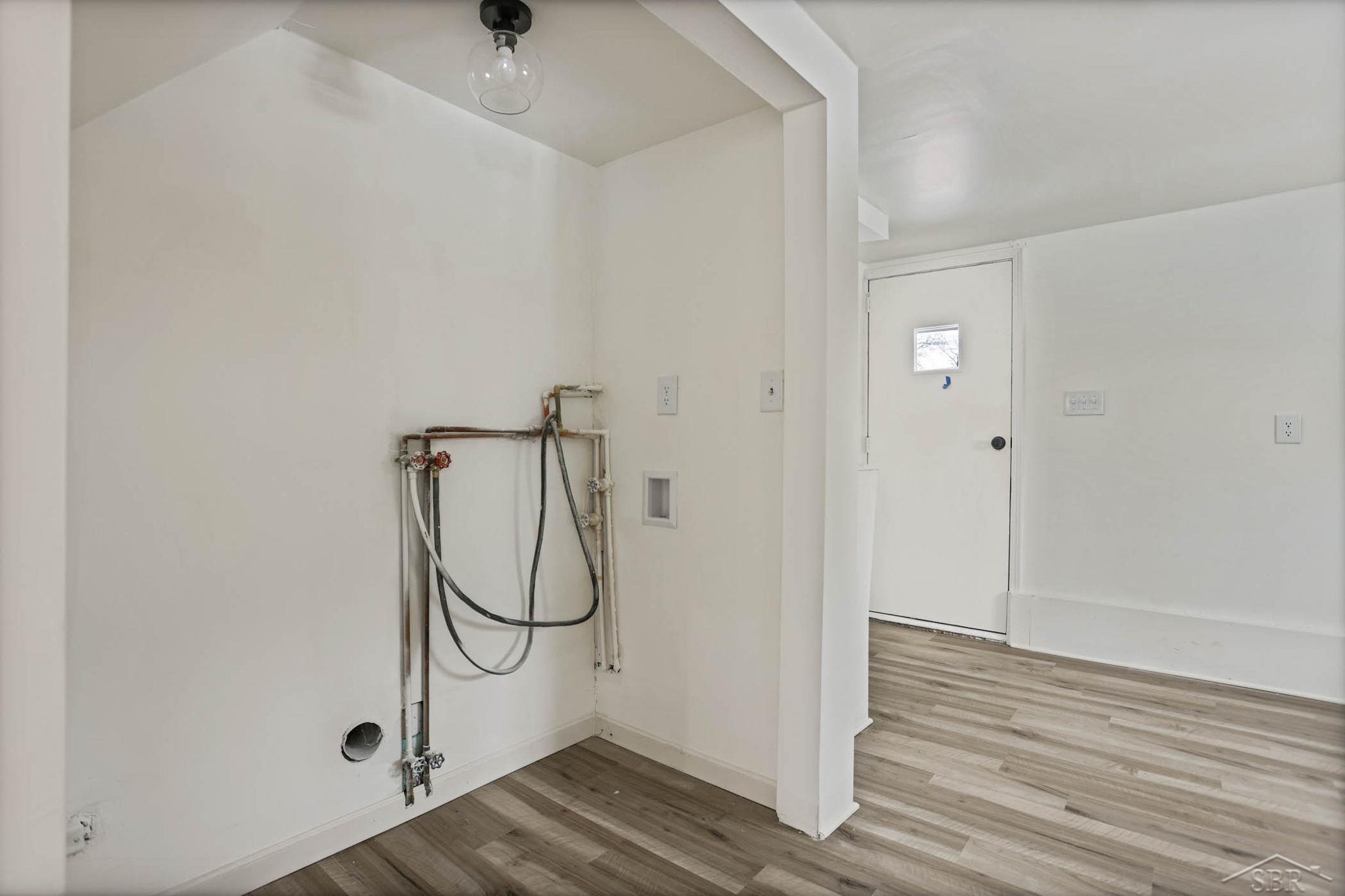 3067 Patterson Road Bay City, MI 48706 - Photo 21 of 41 50165850-4cb20b06-2517-4d66-874d-38c678e769d6.JPG
