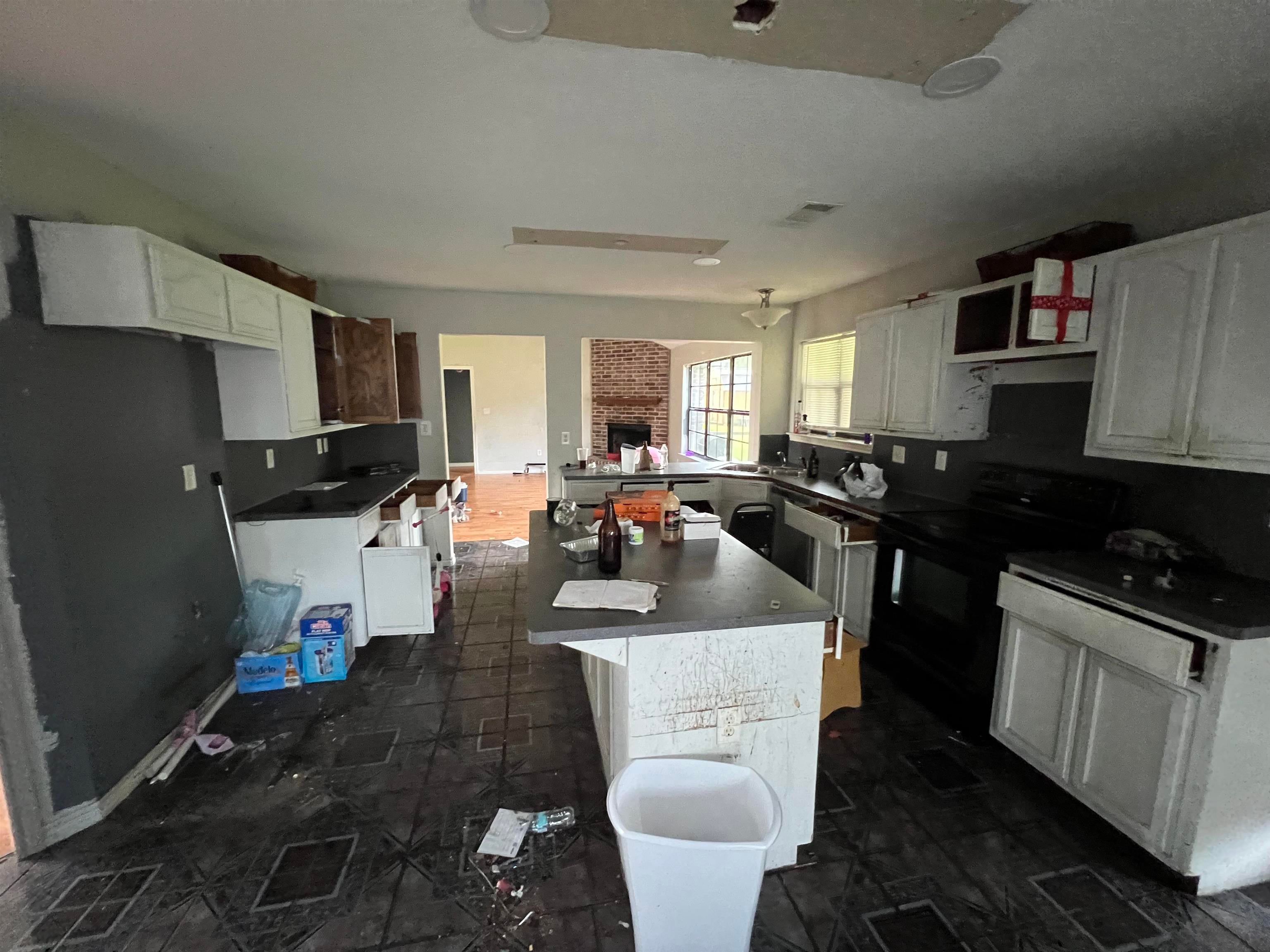 8865 Rice Drive Lumberton, TX 77657 - Photo 2 of 11 Gallery Image 2