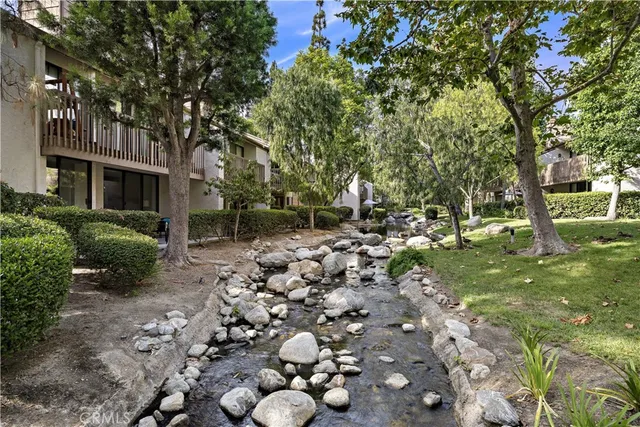$555,000 | 26701 Quail Creek, Unit 301, Laguna Hills, CA 92656