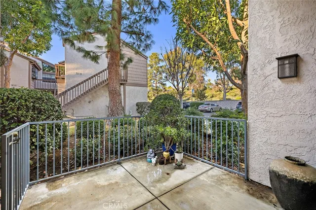 $555,000 | 26701 Quail Creek, Unit 301, Laguna Hills, CA 92656