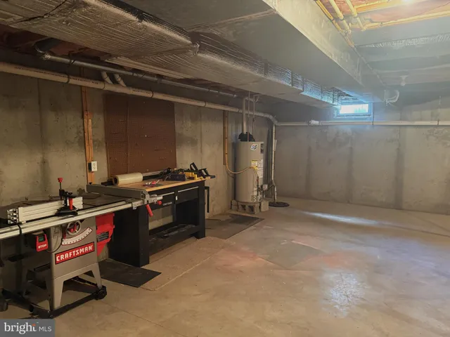 a view of a storage & utility room