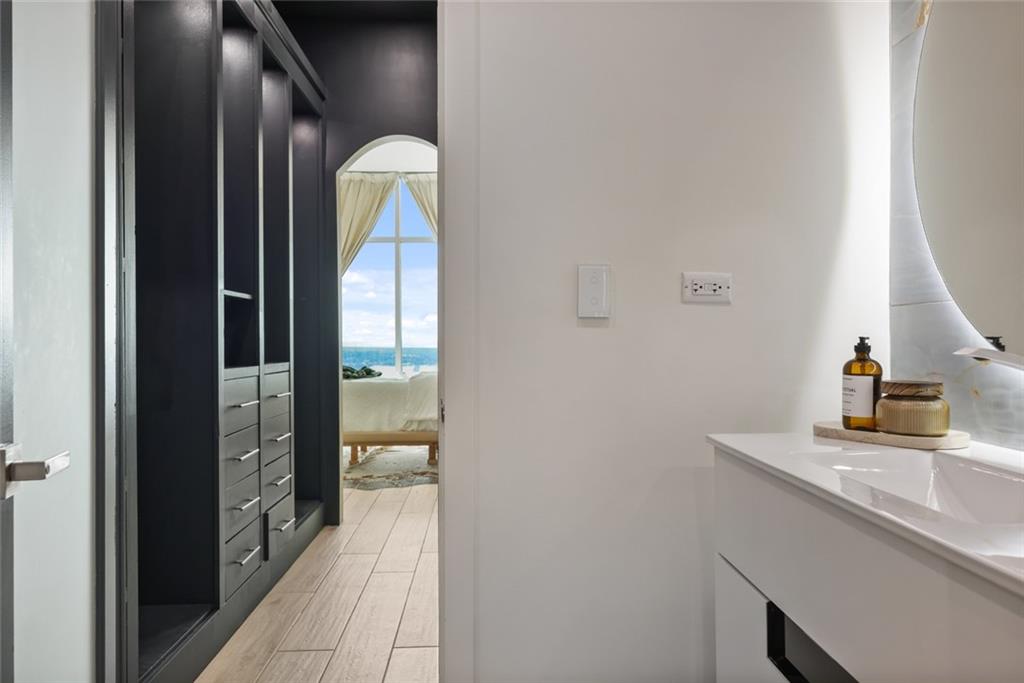 250 Pharr Road Northeast, Unit 1912 Atlanta, GA 30305 - Photo 12 of 40 Gallery Image 12